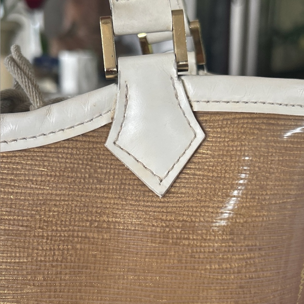LOUIS VUITTON EPI PLAGE LAGOON Tote Bag - Picture 3 of 14